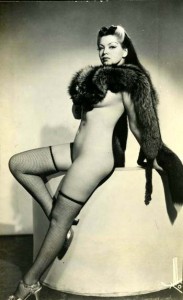 The Fabulous Zorita: Featured legend of Red Hots Burlesque